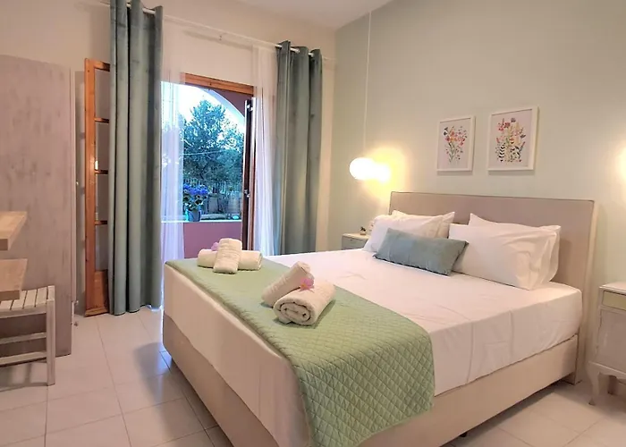 Olga\'S Garden Apartments