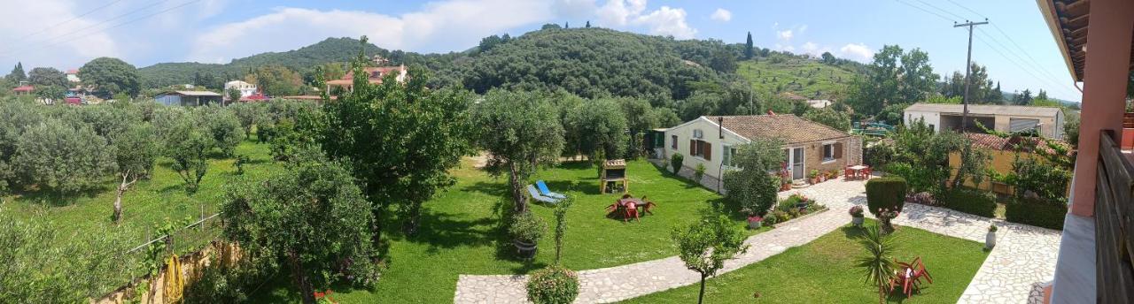 Olga's Garden Plage d'Almiros