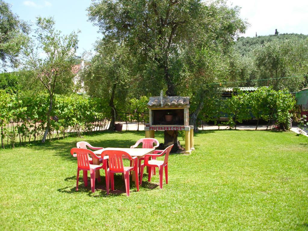 Appartement Olga's Garden Plage d'Almiros