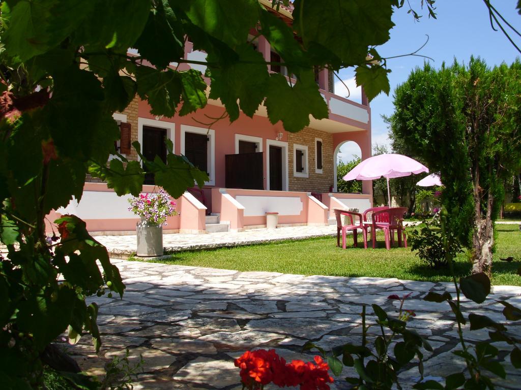 Appartement Olga's Garden Plage d'Almiros